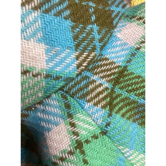 Vintage Green Plaid Fringe Polyester Cape Poncho Shawl Wool Knit Handmade 70s - Picture 13 of 14